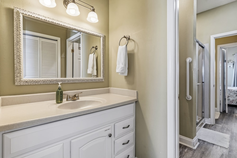 Blue Sky Breeze - 102 Tampico 4 Bedroom Home by RedAwning