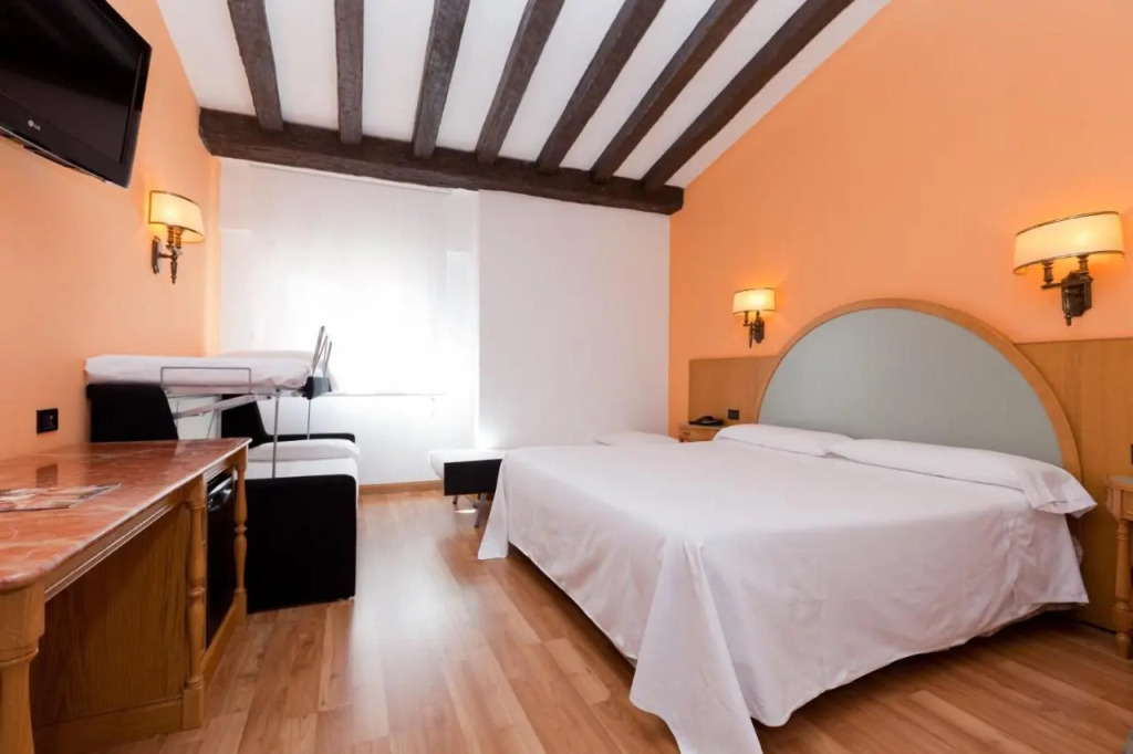 Отель Gran Hotel Los Ángeles