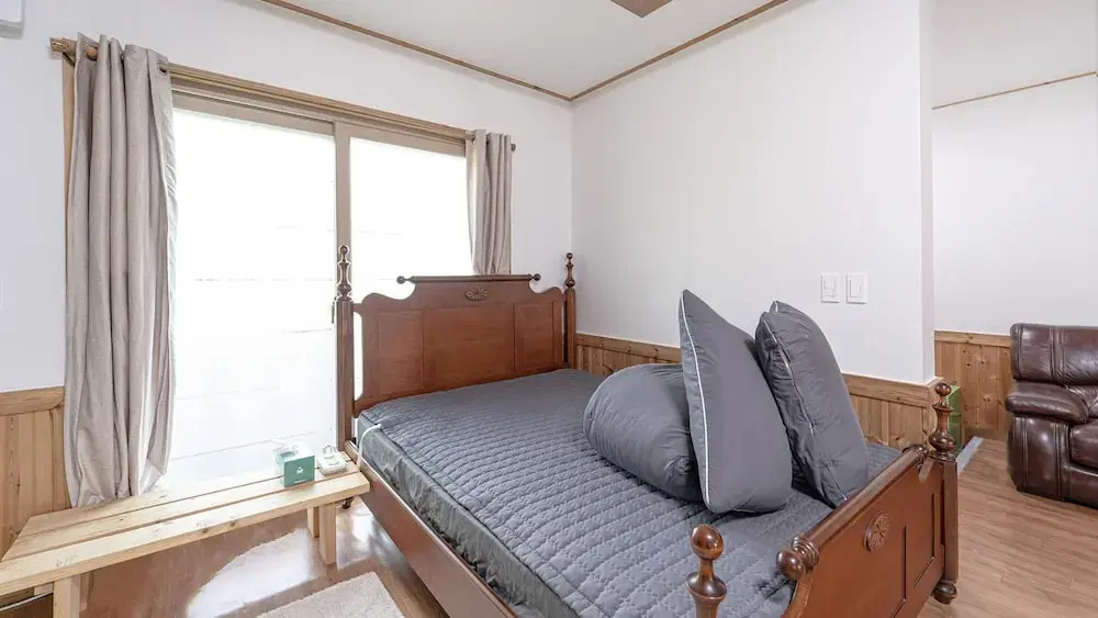 Gyeongju Pension Story-ing Pension