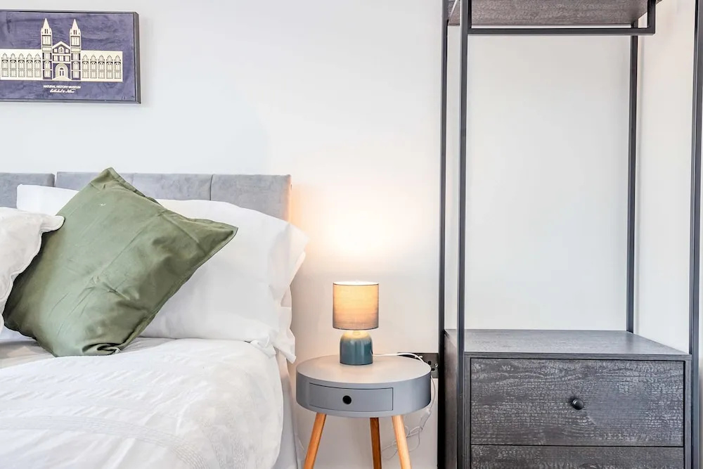 Host & Stay - Croydon Road Apartments