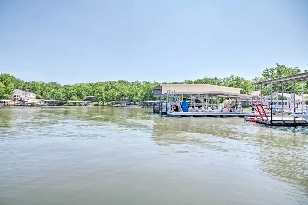 Dock! Waterfront Family Home on Lake of the Ozarks