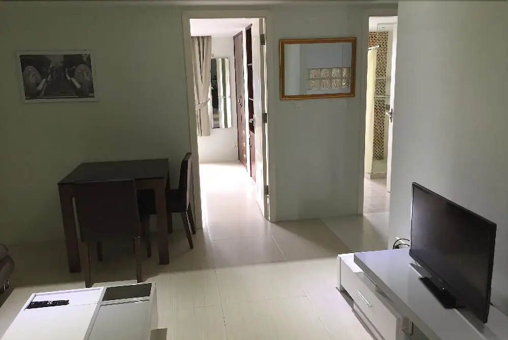 Season Residence