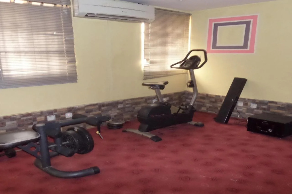 Silver Grandeur Hotel