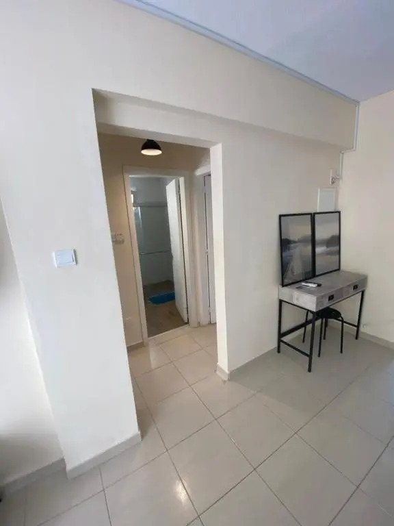 Mari House-close to the beach