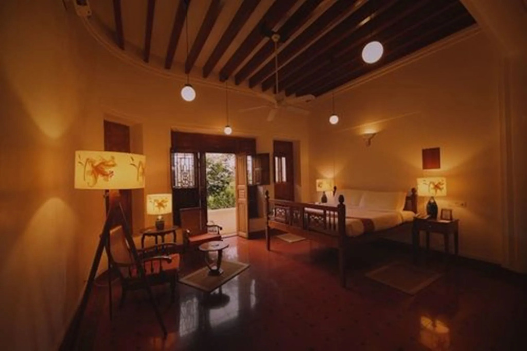 Visalam- Cgh Earth
