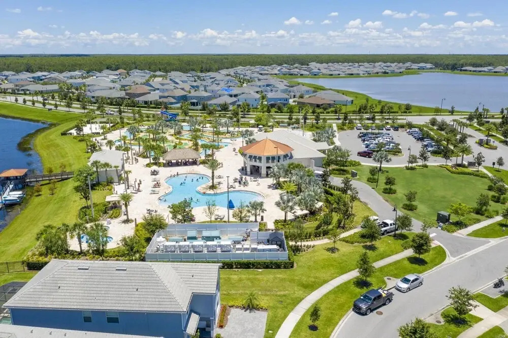 Wonderful 2 Bd Apartment Close to Disney Storey Lake 204 3180