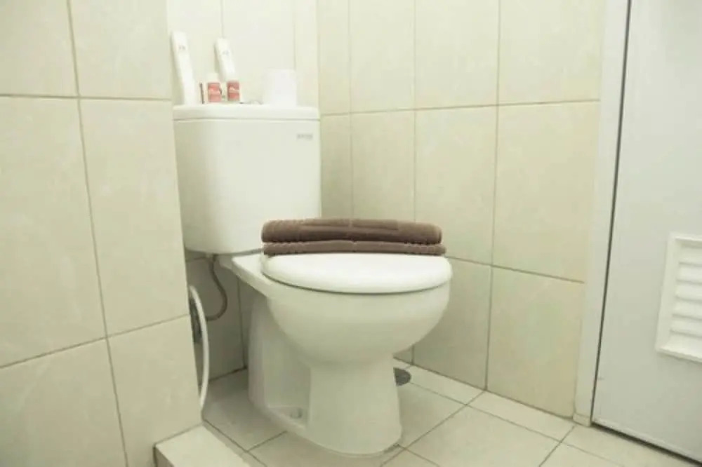 Modern and Comfortable Studio Apartment Springlake Summarecon near Summarecon