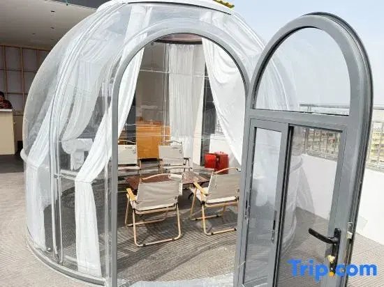 L Intelligent Hotel