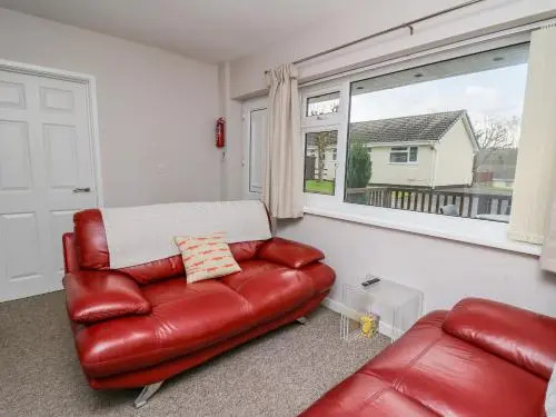 Clud, Lampeter