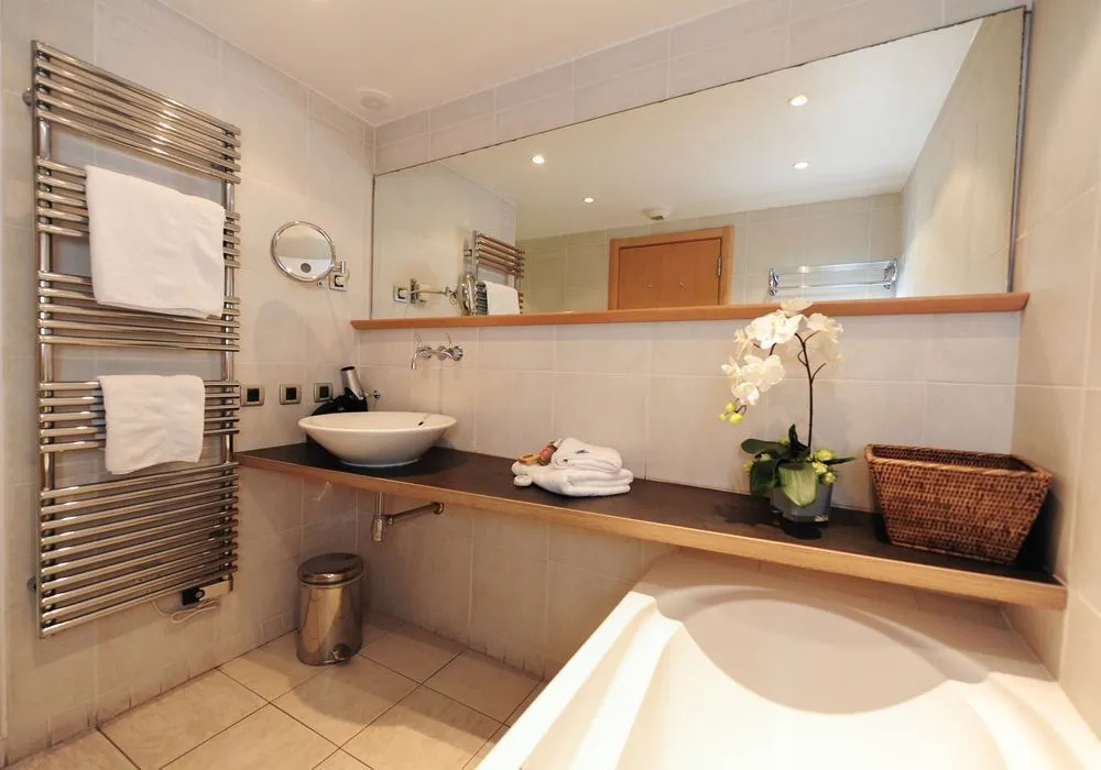 Pavillon Riviera 1 YourHostHelper
