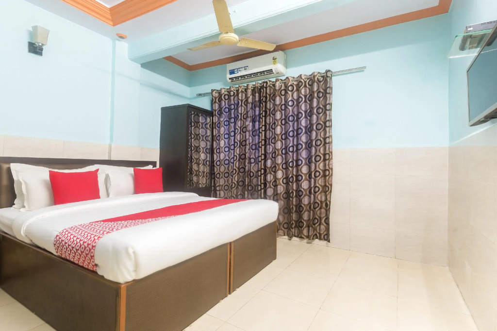 OYO 44090 Hotel Classic Residency