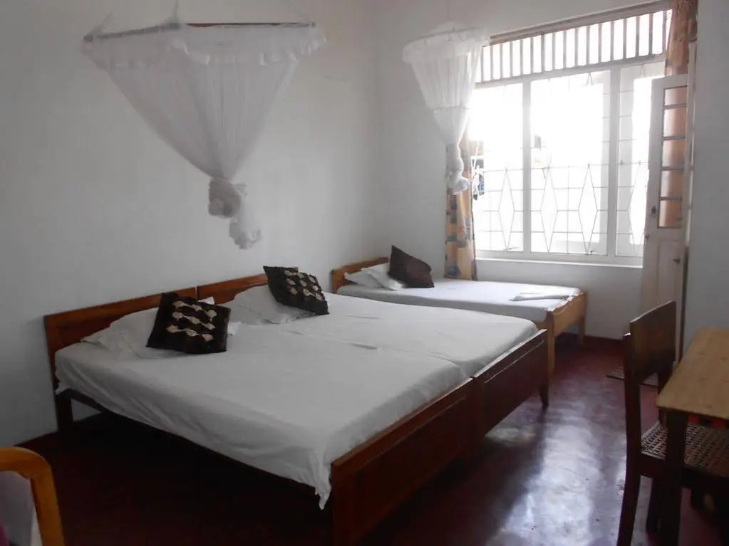Wijenayakes - Beach Haven Guest House - Galle Fort