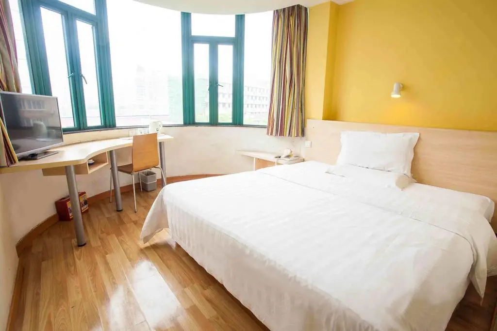 7 Days Inn Huizhou Danshui Haoyiduo Shopping Centre Branch