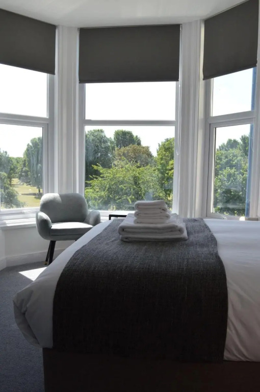 Q8 Boutique Hotel