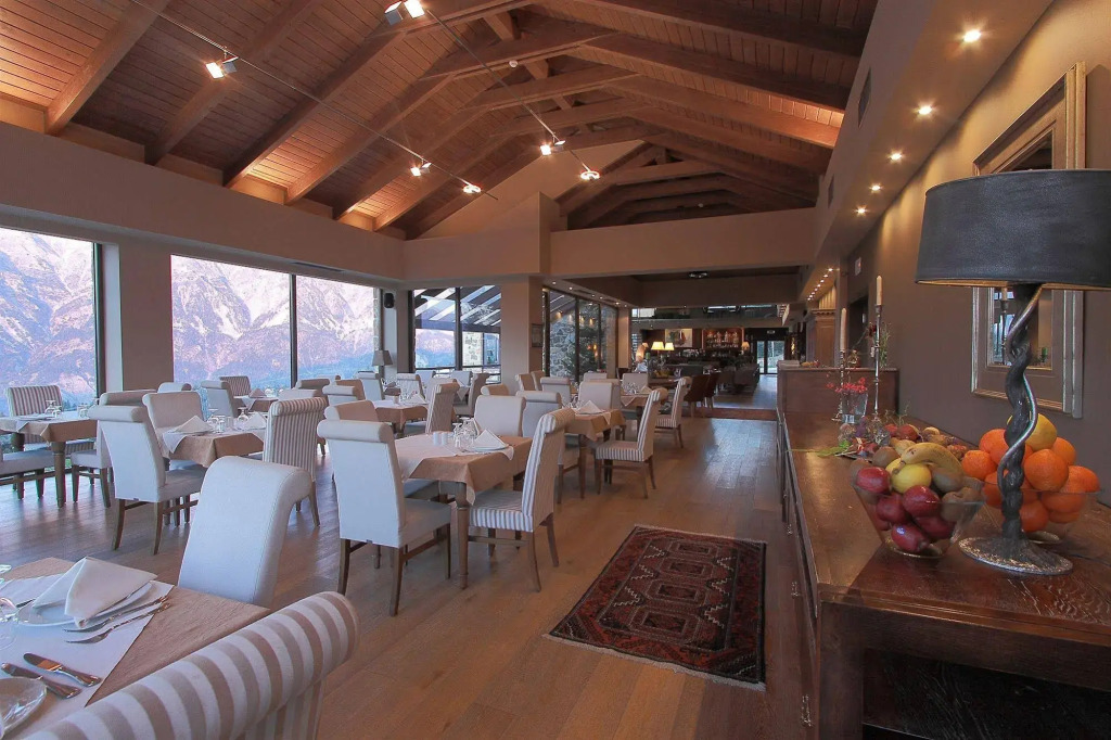 Orizontes Tzoumerkon Hotel Resort