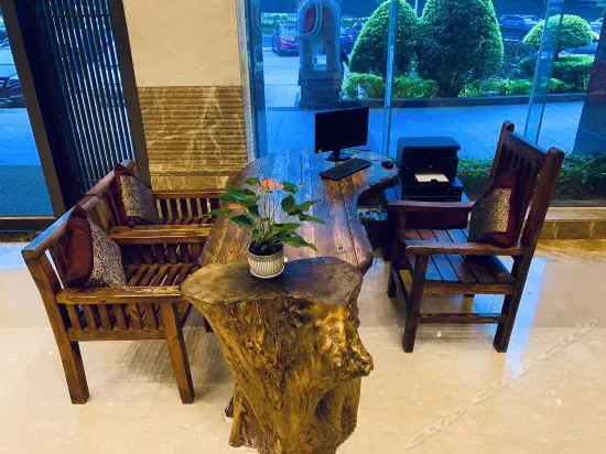 Putian Golden Bay Hotel (Wanda Plaza Branch)