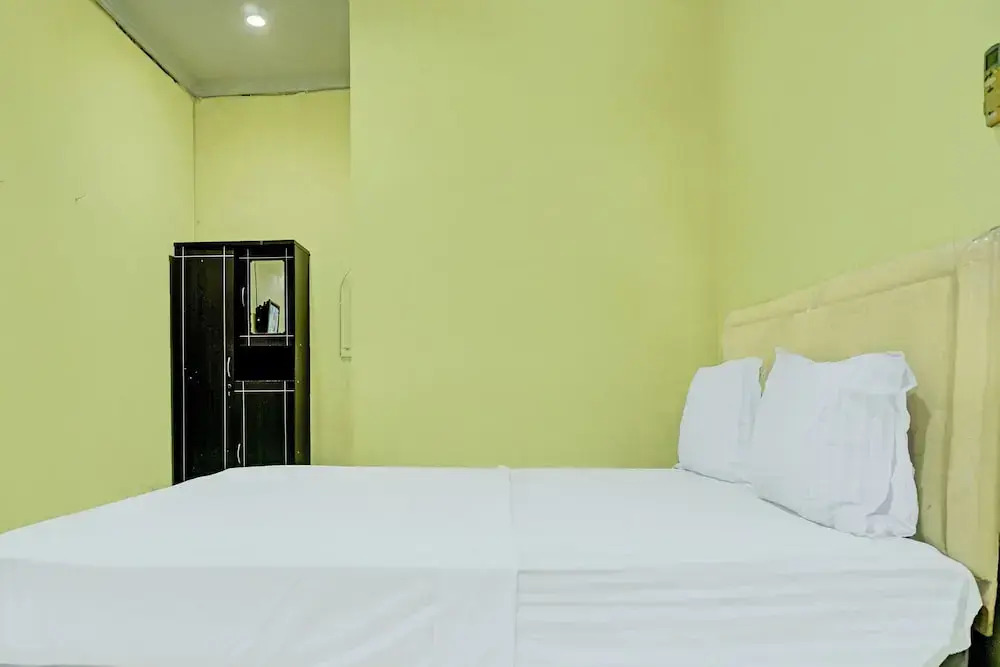 Capital O 92316 Wisma Widya Loka Pratama Near Futsal Tebing Gading
