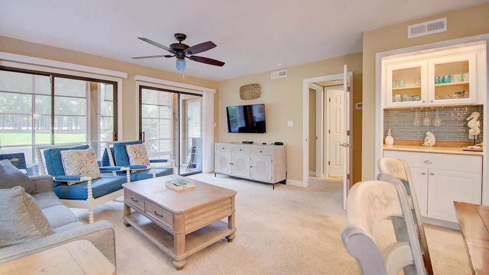 #111-1 Weehawka Way 2 Bedrooms 2 Bathrooms Condo