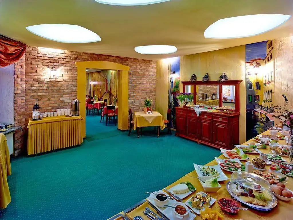 Hotel Wenecki
