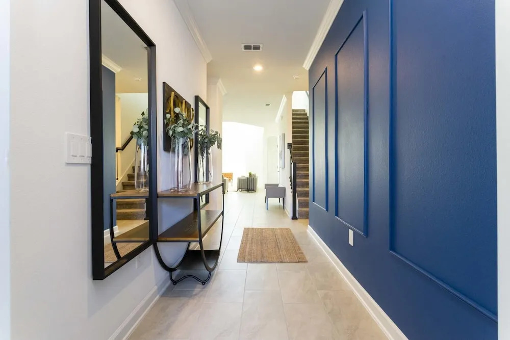 Super Luxury Modern Home Prime Location
