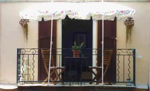 Balcony over Provencal Market, Old Antibes