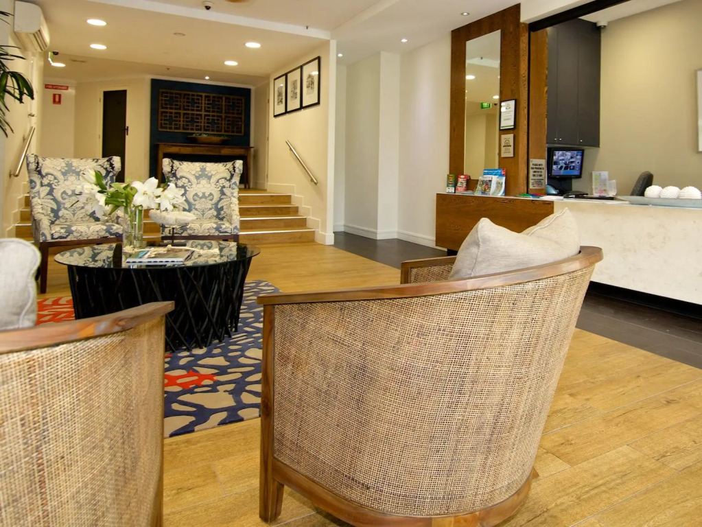 Hi Surf Beachfront Resort Apartments OFFICIAL SITE