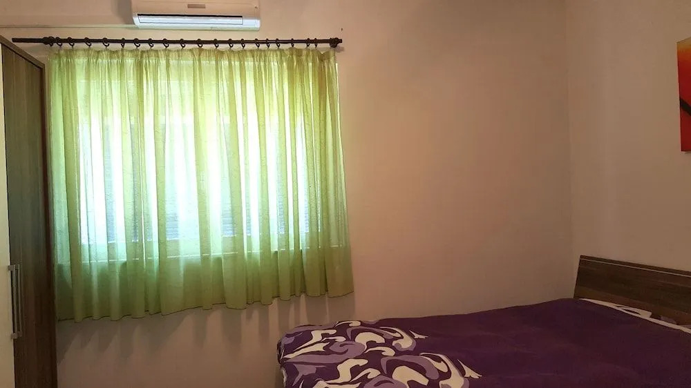 Apartment Tia
