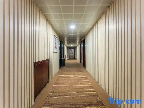 Xinhe Hotel in Yuanjiang, Yiyang (near Dongting Lake Museum)