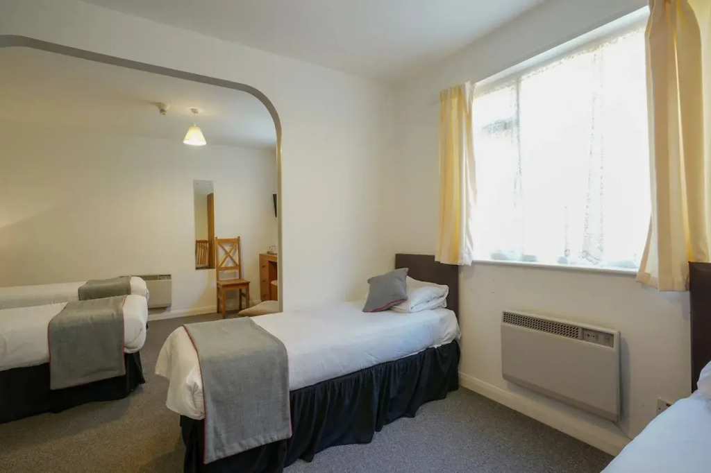 Shanklin Beach Hotel