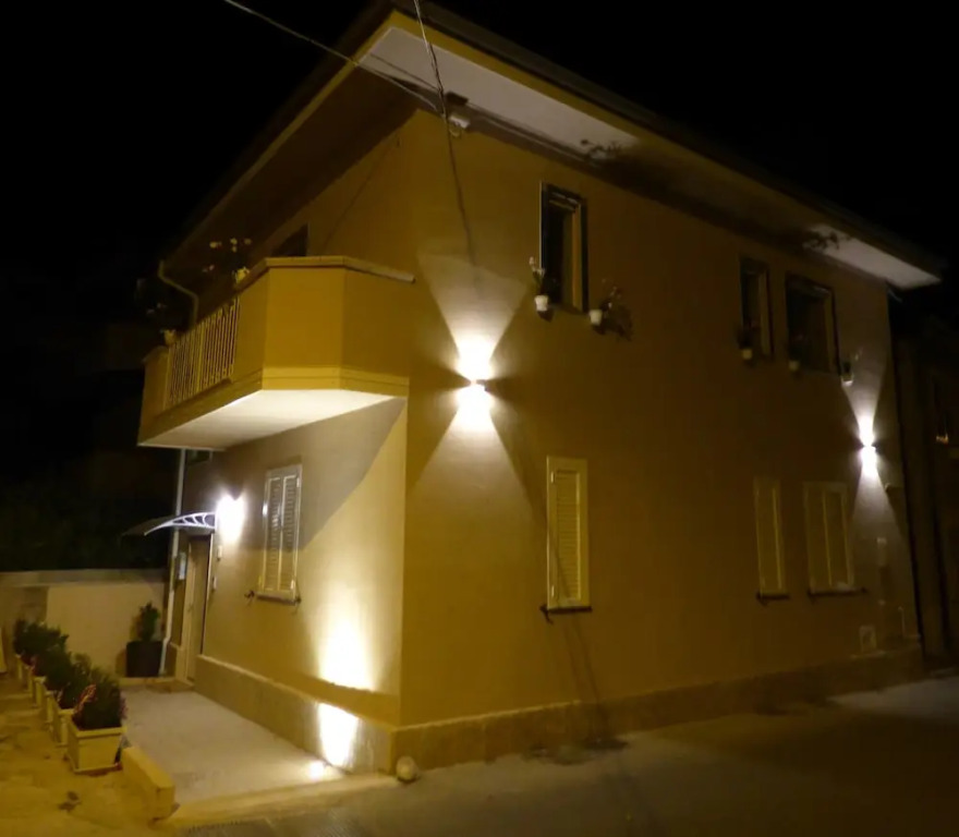 Aramoni B&B