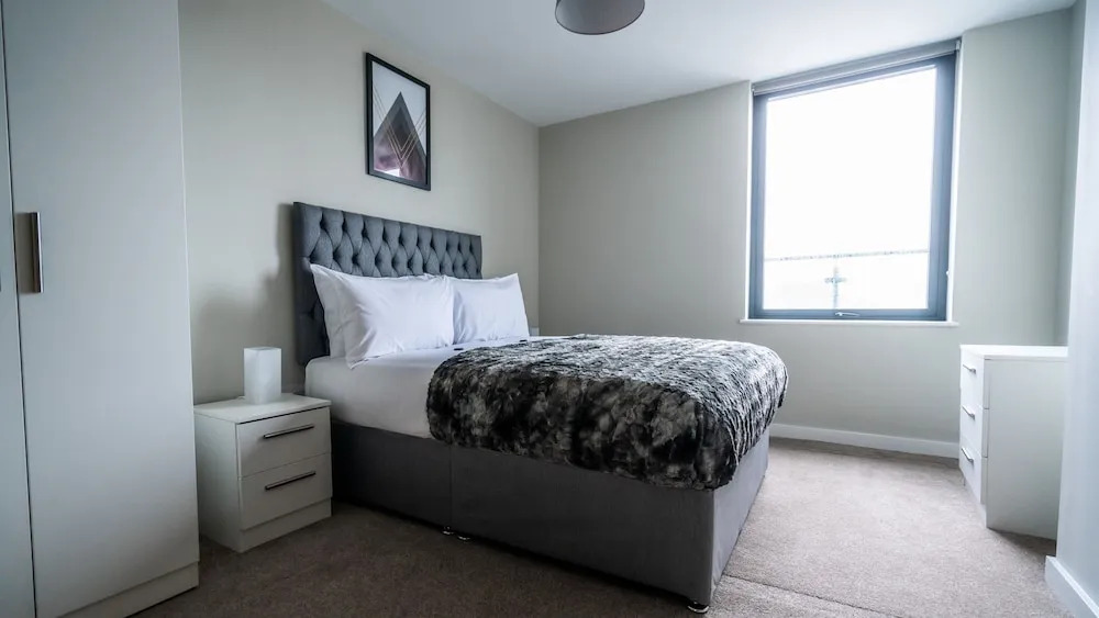 Beehosting Adelphi Wharf Apartments