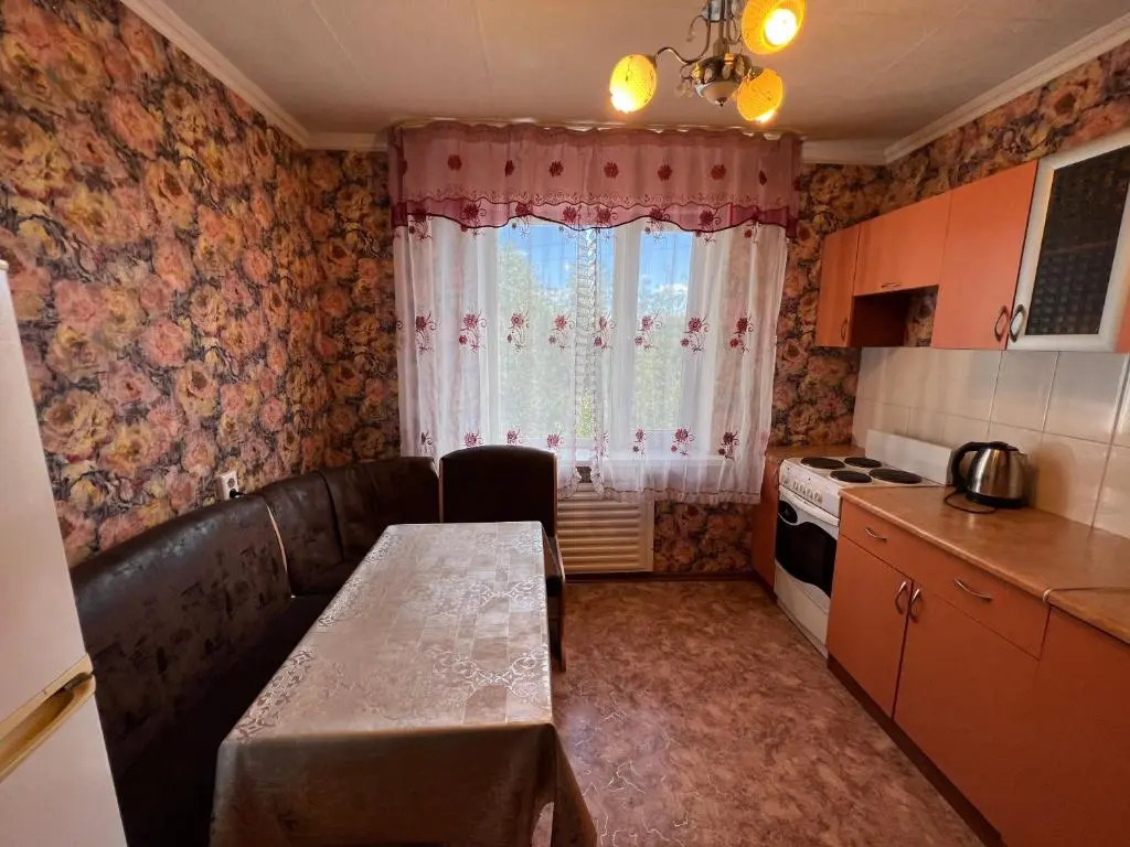 Стандарт Камзина 74 г. Павлодар