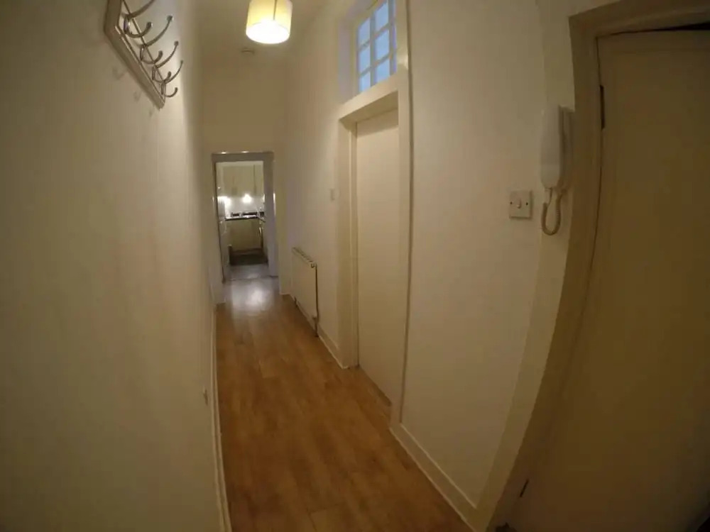 Cosy 2 Bedroom Apartment In City Centre