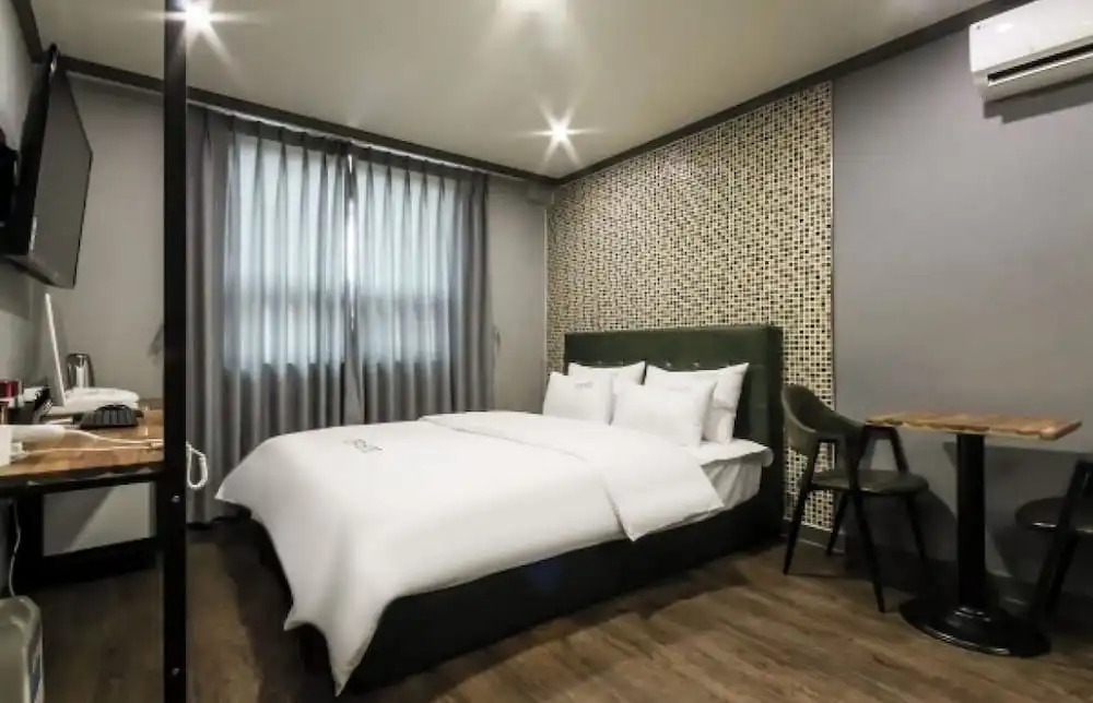 The Charp Hotel