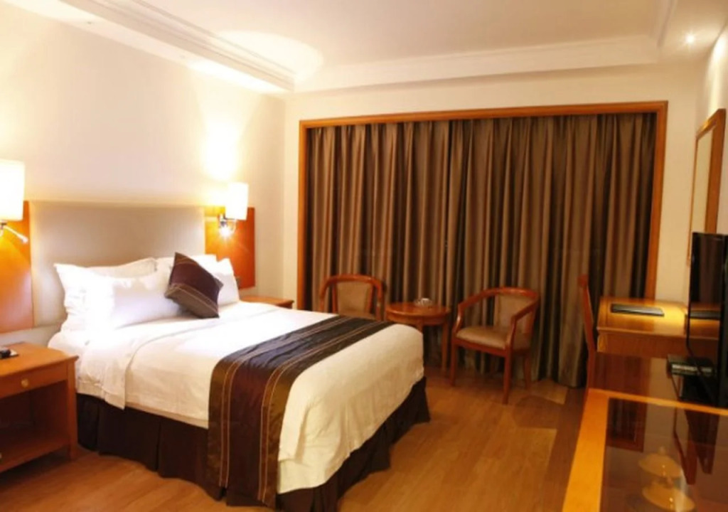 Customs Hotel