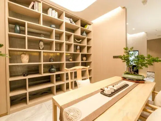 Cardia Hotel