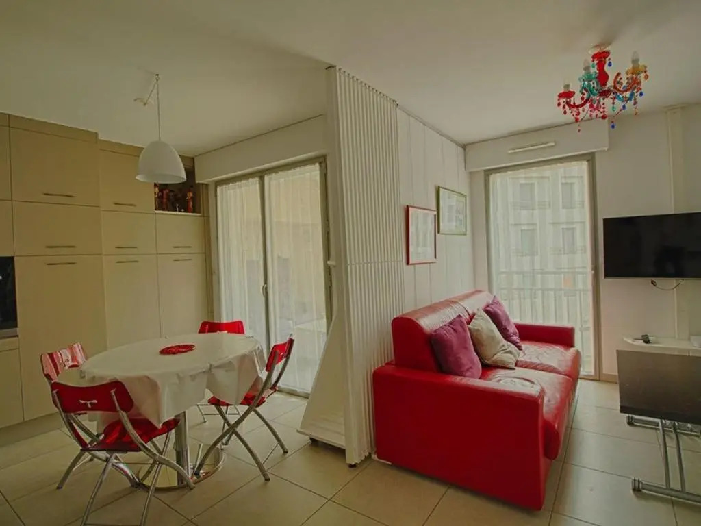 Appartement Ajaccio, 1 pièce, 2 personnes - FR-1-61-520