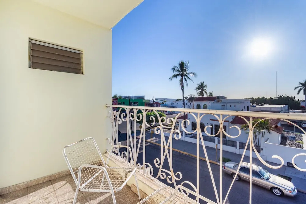 OYO Hotel Suites San Fernando