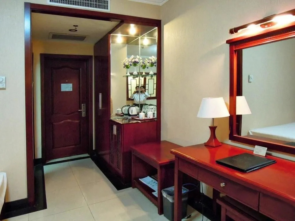 Qinglan Hotel