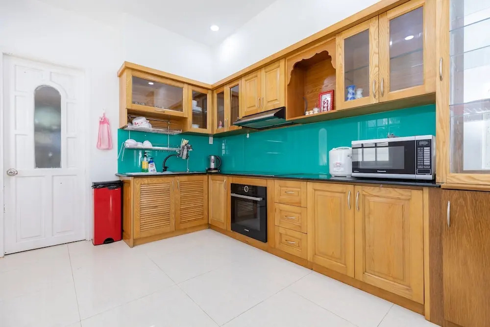 Kat Villa
