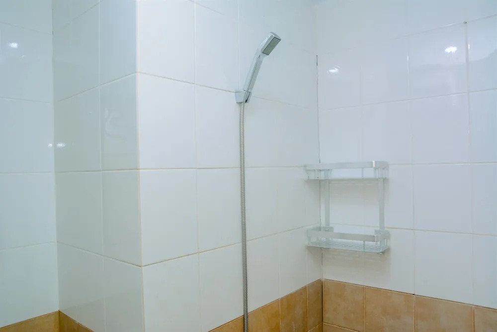 Fully Furnished and Cozy 2BR at Green Pramuka City Apartment