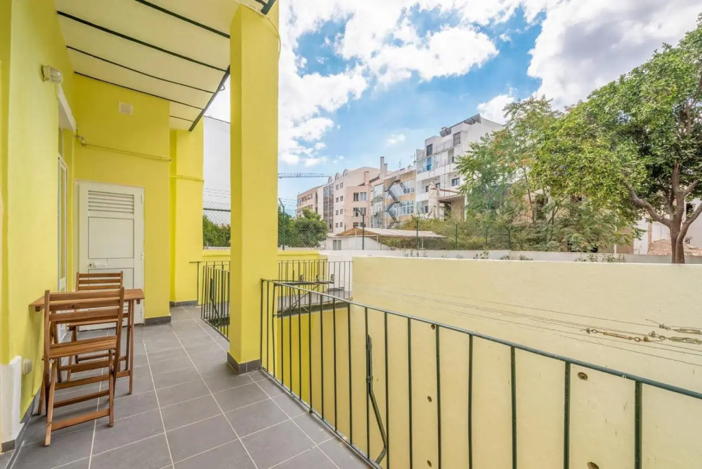 Guestready - Garden - 3 Bedroom Apartment in Saldanha With Garden