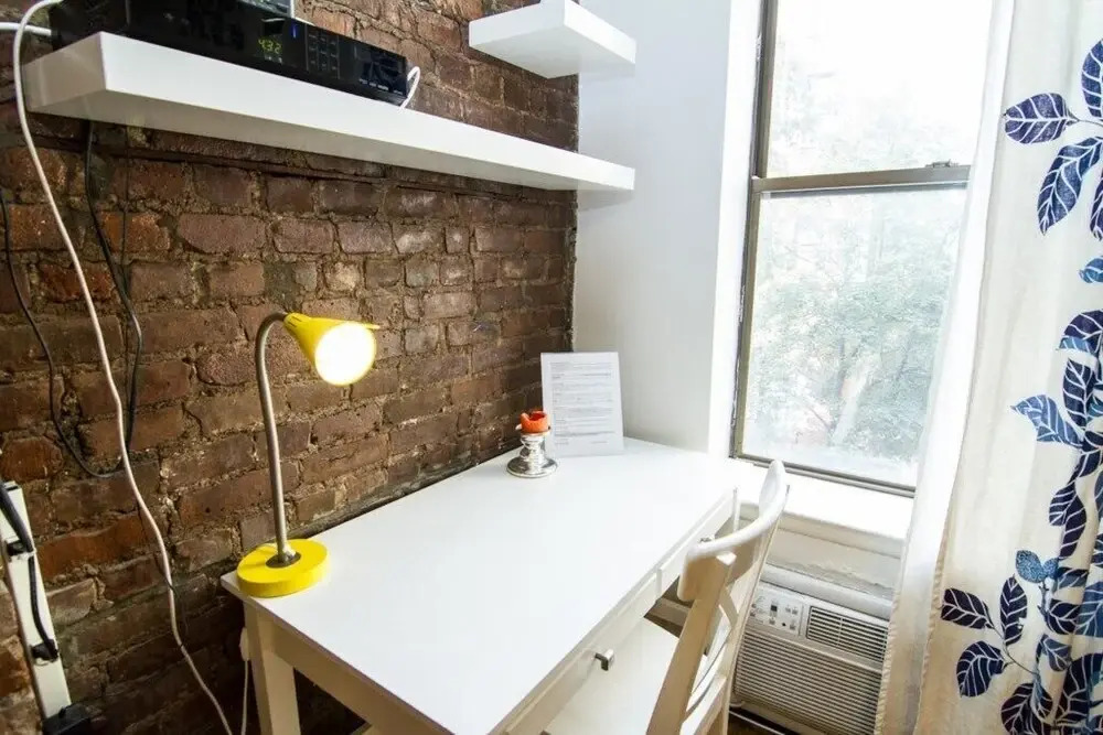 Charming Studio on Gramercy