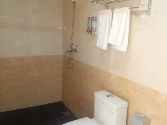 Rongcheng Chengjie Express Hotel