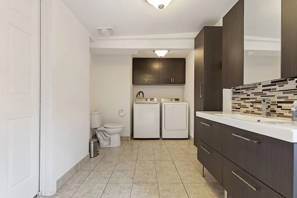BnbEra - The Rock Apartment