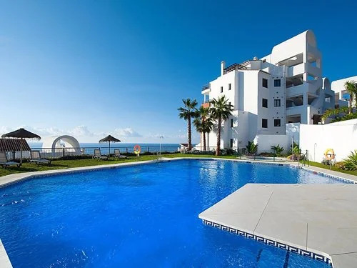 front seaview. 1 bedroom in Torrox