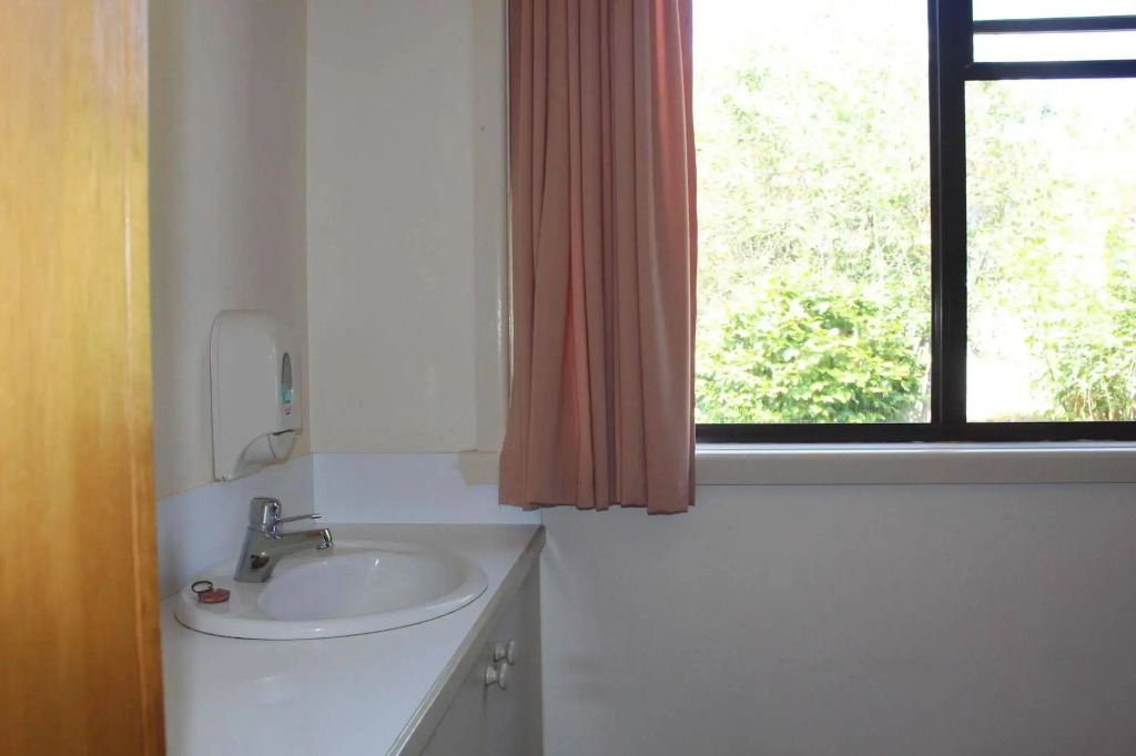 SJ Hostel