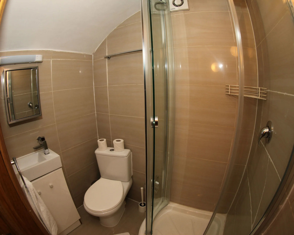 Holland Court Hotel