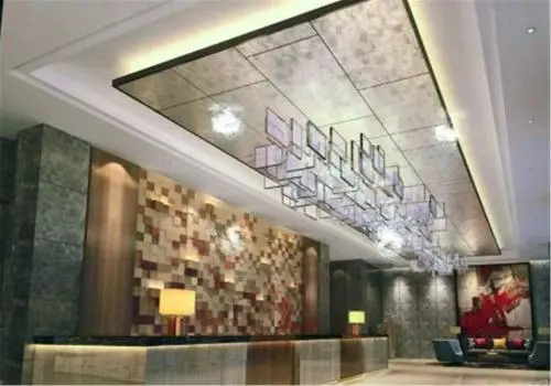 Park Lane Hotel