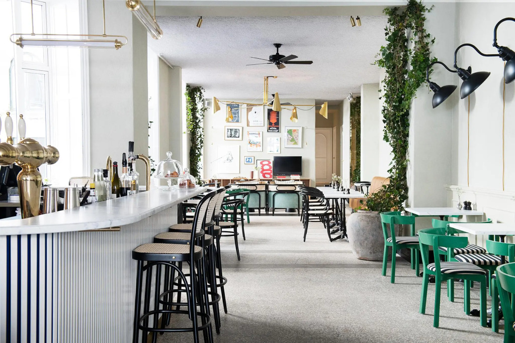 Coco Hotel